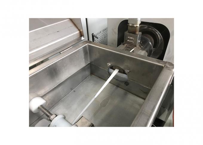 Máquina plástica da extrusora da barra 21kg/H da ponte do nariz do PE que recicla refrigerar de água 2