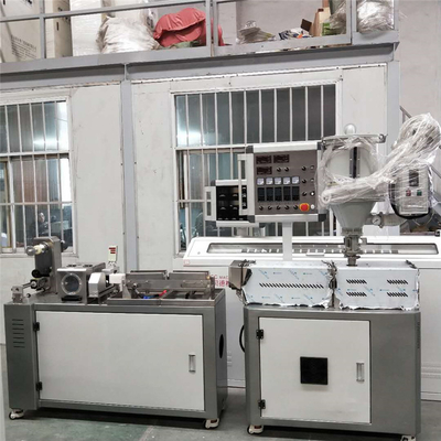 Bom preço. fabricante da extrusora do filamento 15Kg/H, máquina do fabricante do filamento 3d on-line