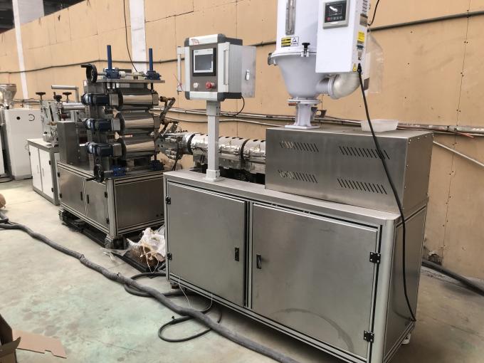 Tipo Mini Plastic Sheet Extruder Machine 200kg/H do laboratório 1