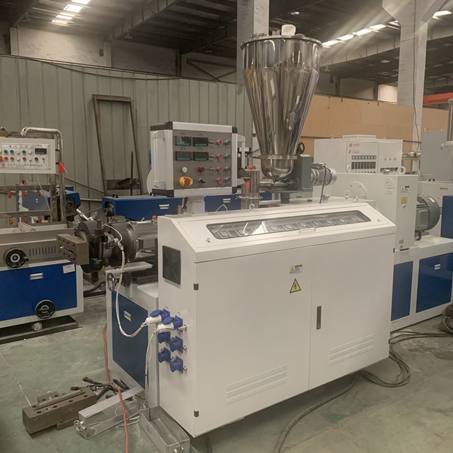 Parafuso da máquina 38CrMoALA da extrusora do Pla do parafuso do gêmeo de WPC 4