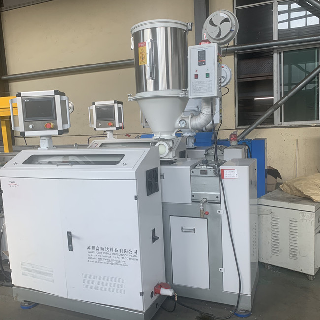 Linha da extrusão do filamento do Pla 3d da extrusora de único parafuso 4