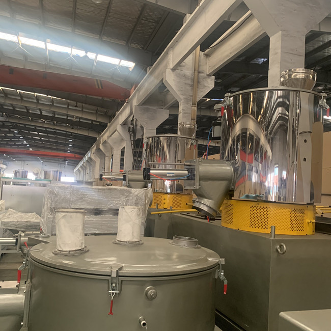 a composição do PVC de 6mm pulveriza a máquina plástica do misturador totalmente automático 2