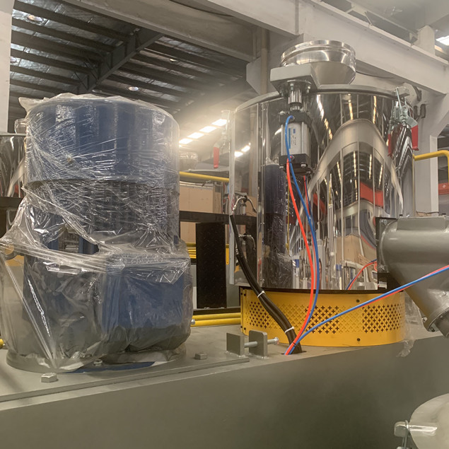 300/600 de aquecimento e máquina plástica de aço quente de mistura fria do misturador da resina do PVC 2