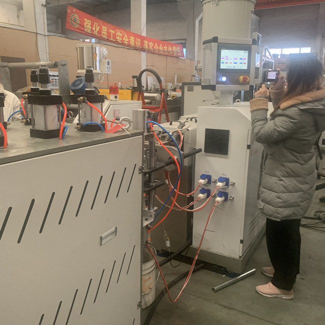 Cristalinidade alta POM Profile Extrusion Line termoplástico 5kg/H 2